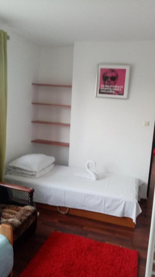 Tanagra Guest house *